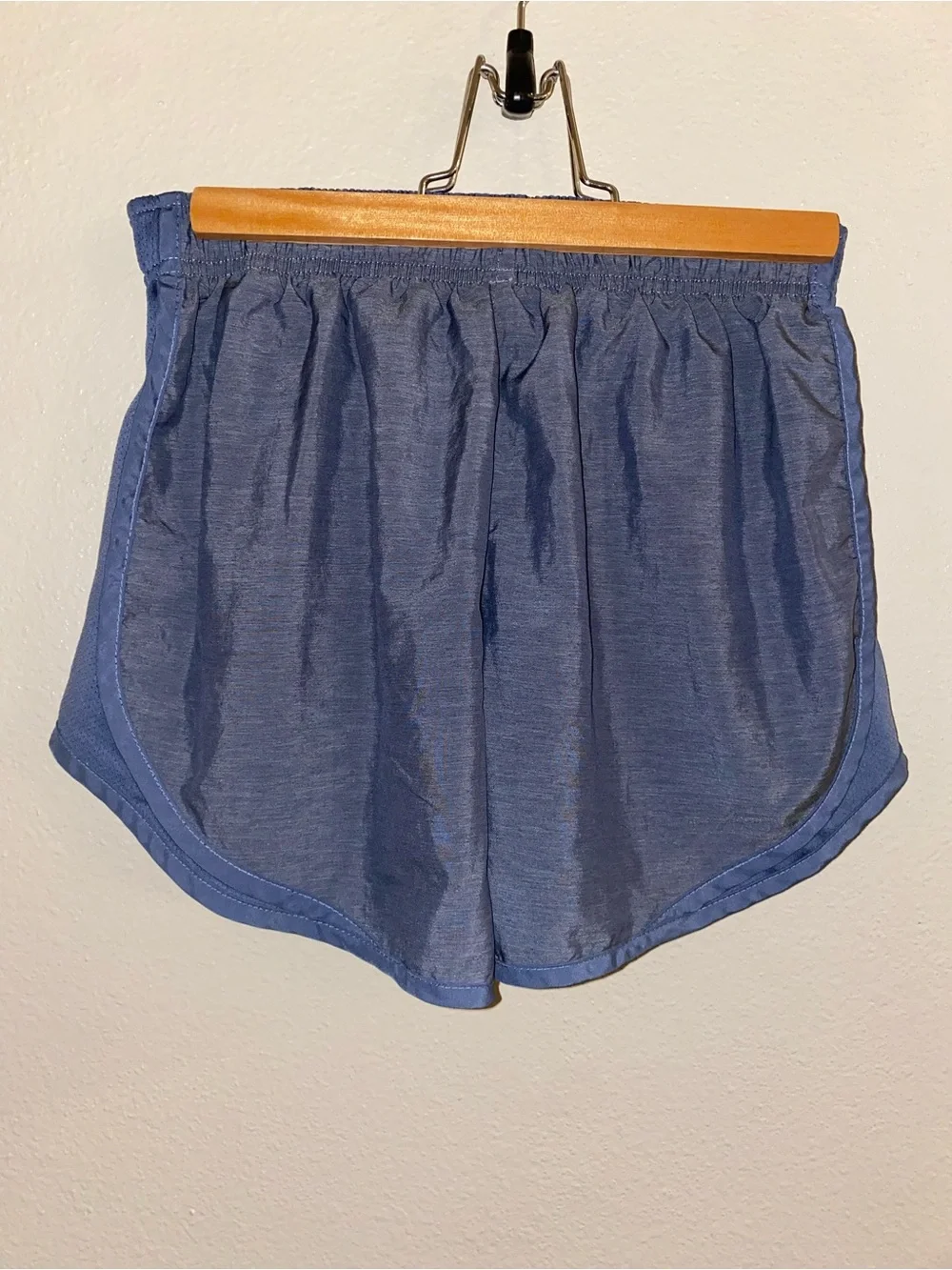 Nike Dri-FIT Athletic Shorts – Size S